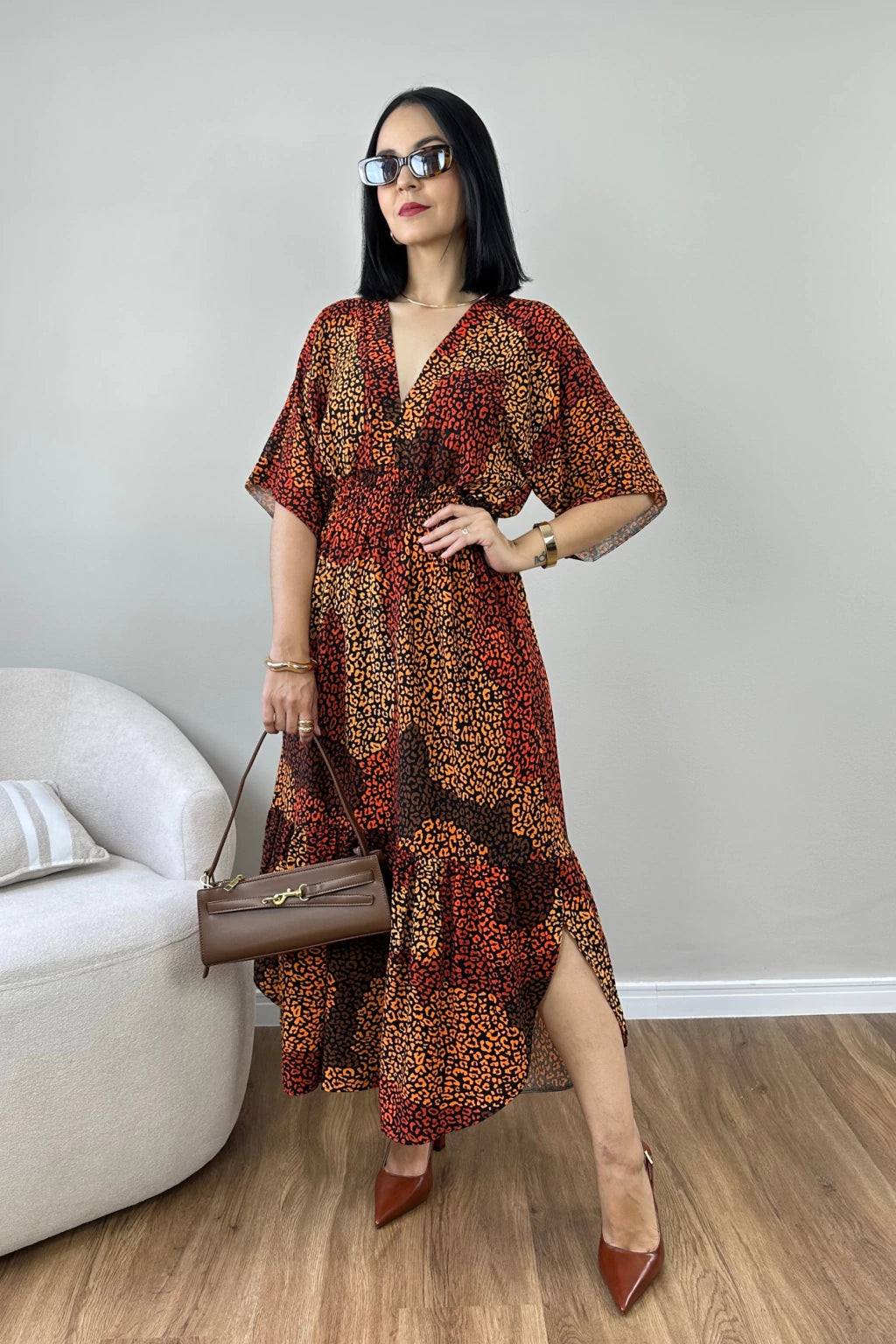 Vestido Lalá Longuete com Decote V e Manga Ampla
Vestido Lalá Longuete
Vestido Lalá Decote V
Vestido Lalá