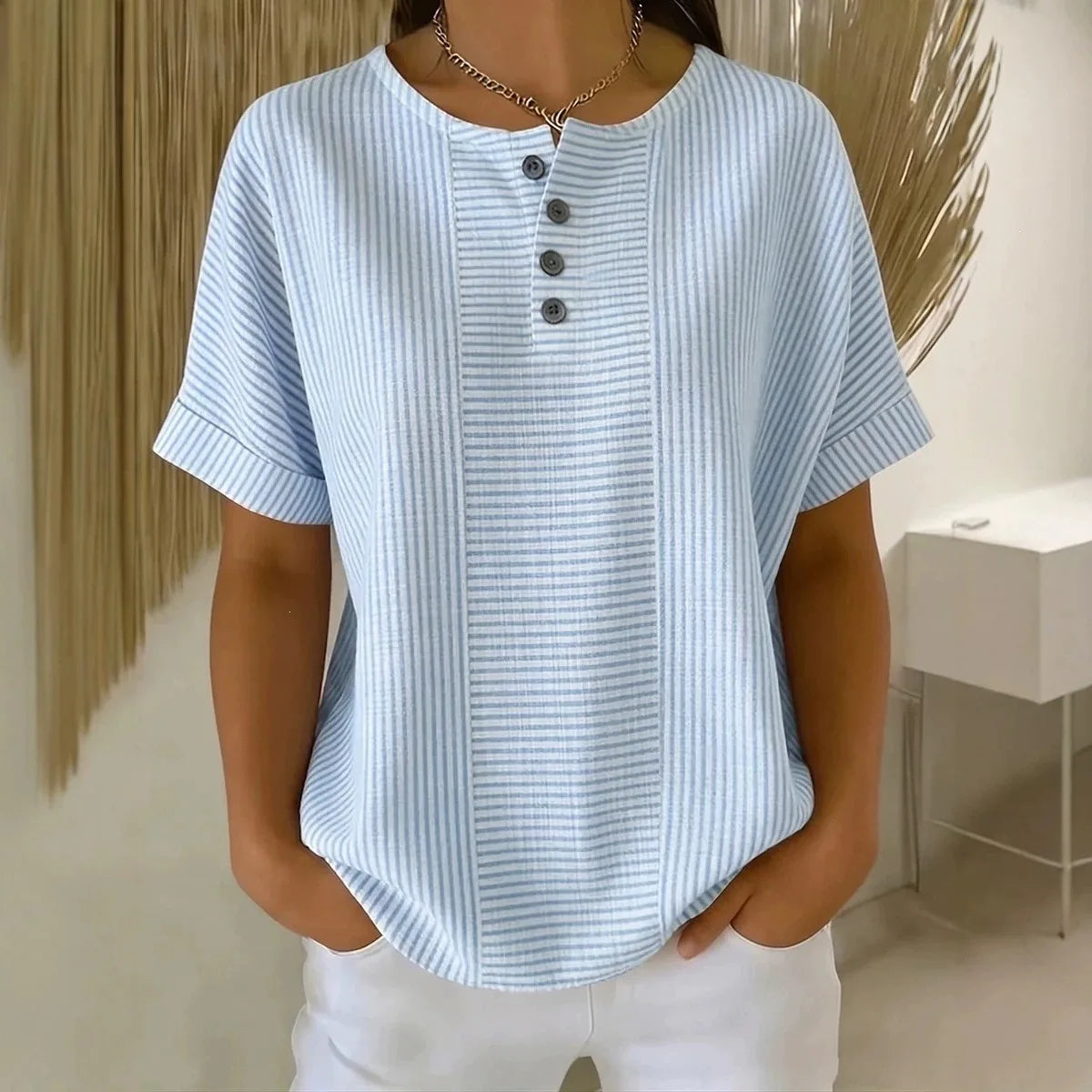 (Compre 1 Leve 2) Blusa Euddora™ Com Listras Delicadas e Botões Frontais