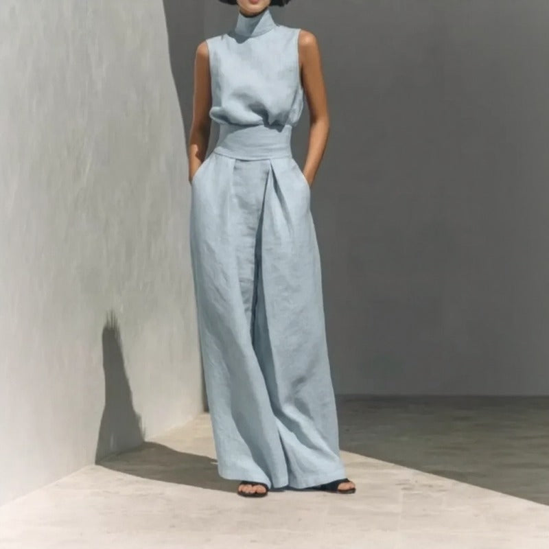 Conjunto Lysenne em Linho de Algodão com Gola Alta Drapeada e Pantalona Ampla
Conjunto Lysenne em Linho de Algodão com Gola Alta
Conjunto Lysenne em Linho de Algodão
Conjunto Lysenne