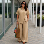 Conjunto Savena em Linho de Algodão com Blusa Assimétrica e Pantalona Fluida
Conjunto Savena com Blusa Assimétrica e Pantalona Fluida
Conjunto Savena com Blusa Assimétrica
Conjunto Savena em Linho de Algodão
Conjunto Savena