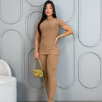 Conjunto Canelado Blusa Fenda Lateral + Calça com Bolso
Conjunto Canelado Blusa Fenda Lateral
Conjunto Canelado Blusa + Calça com Bolso
Conjunto Canelado