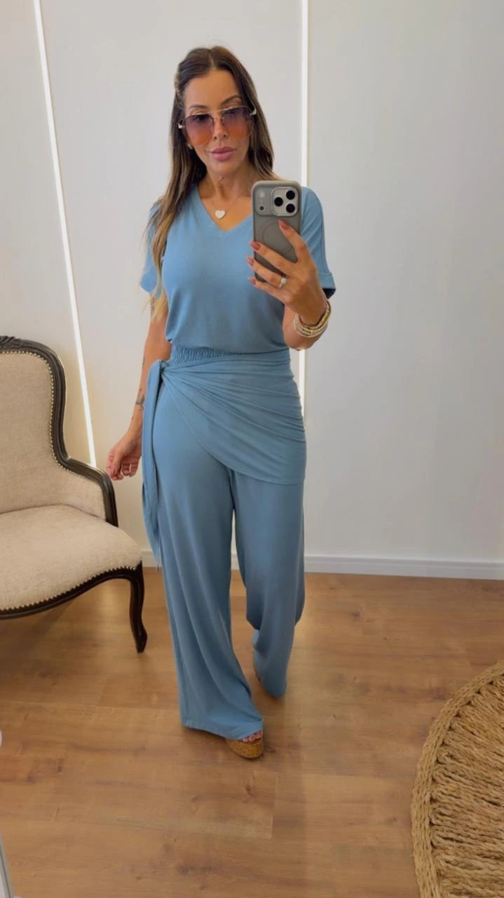Conjunto Feminino Damaris em Vicenza Premium
Conjunto Damaris em Vicenza Premium
Conjunto Damaris