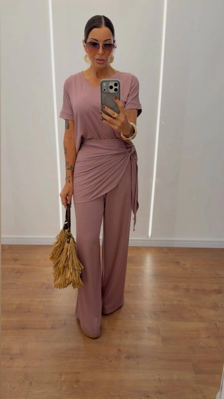 Conjunto Feminino Damaris em Vicenza Premium
Conjunto Damaris em Vicenza Premium
Conjunto Damaris