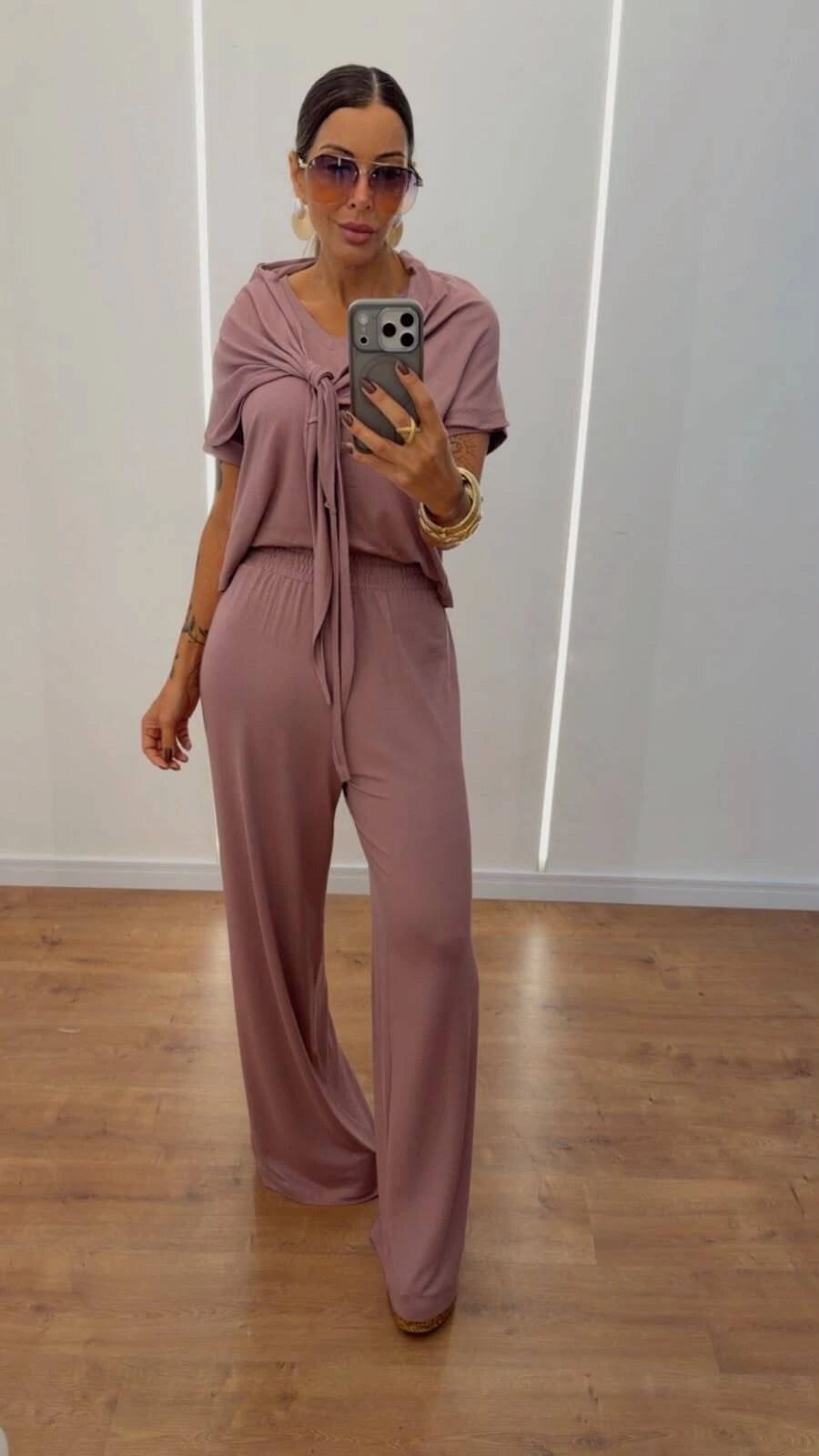 Conjunto Feminino Damaris em Vicenza Premium
Conjunto Damaris em Vicenza Premium
Conjunto Damaris